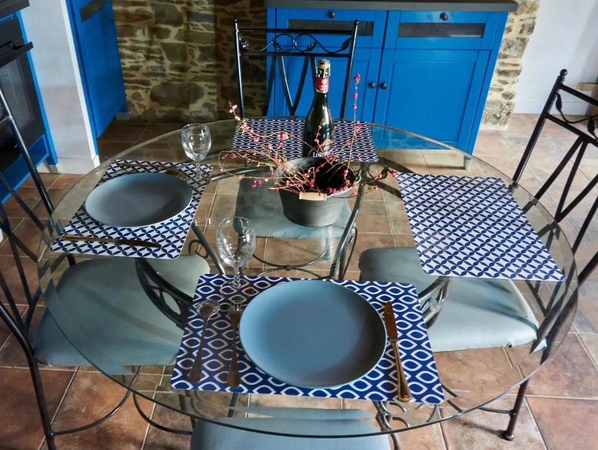 Tatil Evi Les Gites Du Haut Pin Calorguen Fransa