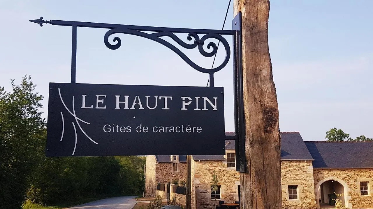 Holiday home Les Gites Du Haut Pin Calorguen