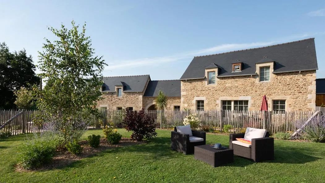 Tatil Evi Les Gites Du Haut Pin Calorguen Fransa