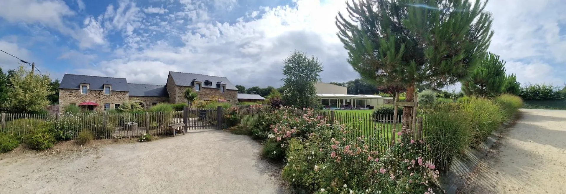Holiday home Les Gites Du Haut Pin Calorguen France
